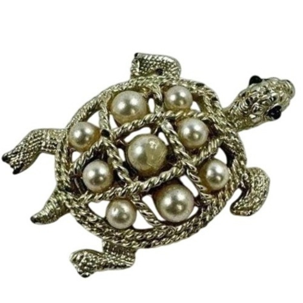 Vintage Cute Silver Tone Faux Pearl Turtle Brooch Pin Green Eye Coastal Nautical